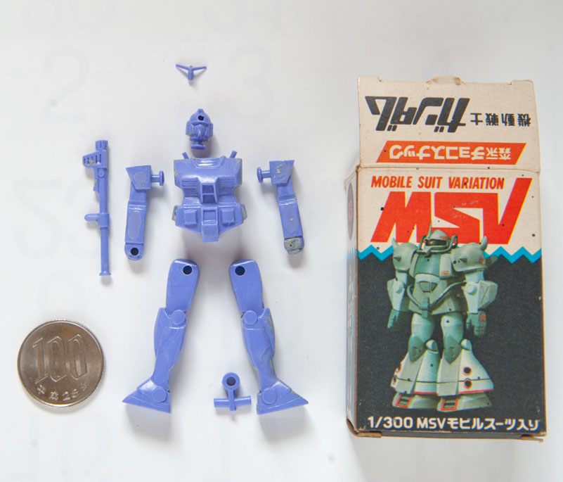 森永 ガンダムチョコスナック 1/300 ガンダム（バズーカ付き）の写真